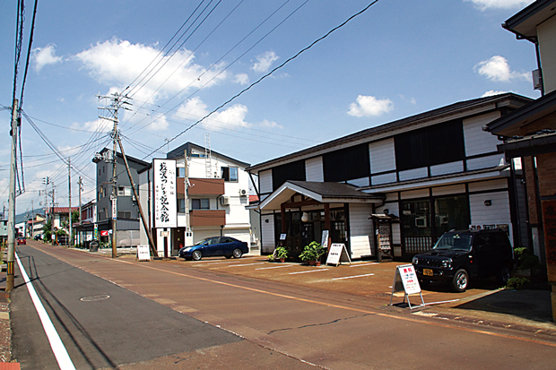 つむぎ記念館　外観