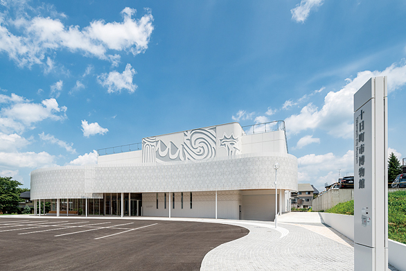 十日町市博物館 外観